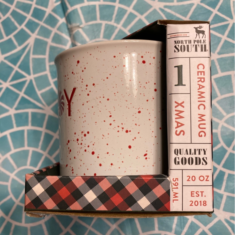 💛TODAY***$12***NWT North Pole South “Joy” ceramic Christmas mug. - Picture 4 of 10